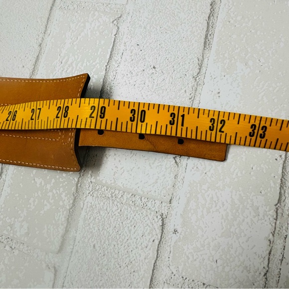 Authentic Givenchy Women's Black Leather Studded Belt Size M - Picture 7 of 8